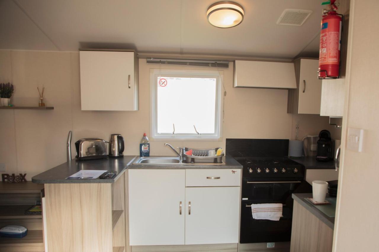 41 Orchard Bank, 3 Bed, Rockley Park Poole Villa Eksteriør bilde