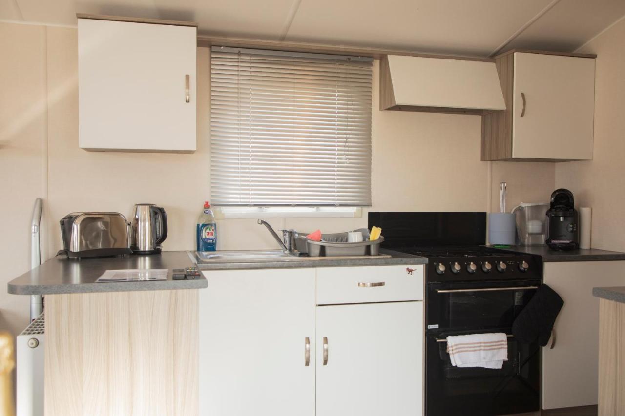 41 Orchard Bank, 3 Bed, Rockley Park Poole Villa Eksteriør bilde